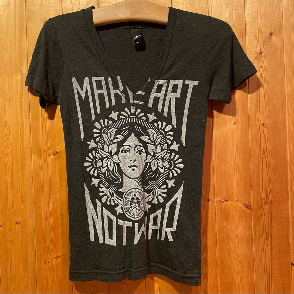 Obey Make Art Not War Tee